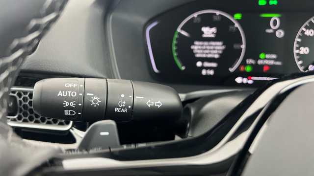 Honda Civic Hybrid 2.0 h i-MMD Elegance Hatchback 5dr Petrol Hybrid eCVT Euro 6 (s/s) (184 ps) 
