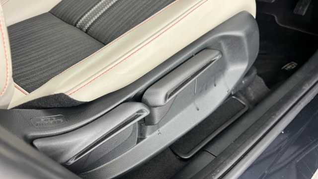 Honda HR-V Hybrid 1.5 h i-MMD Advance Style SUV 5dr Petrol Hybrid CVT Euro 6 (s/s) (131 ps) 