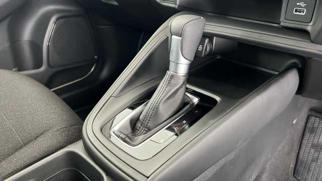 Honda HR-V Hybrid 1.5 h i-MMD Elegance SUV 5dr Petrol Hybrid CVT Euro 6 (s/s) (131 ps) 