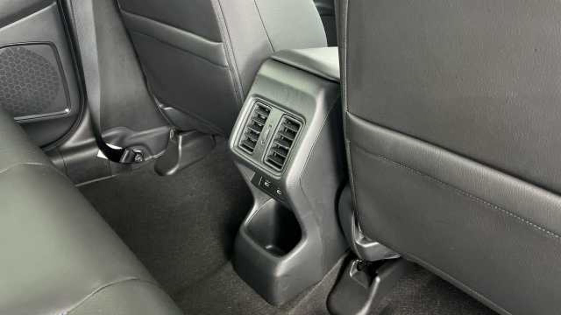 Honda e:Ny1 68.8kWh Advance SUV 5dr Electric Auto (204 ps) 