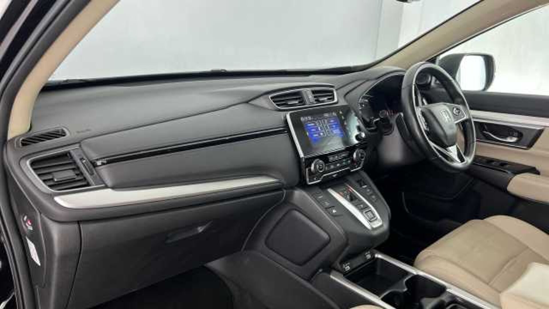 Honda CR-V Hybrid 2.0 h i-MMD SR SUV 5dr Petrol Hybrid eCVT 4WD Euro 6 (s/s) (184 ps) 