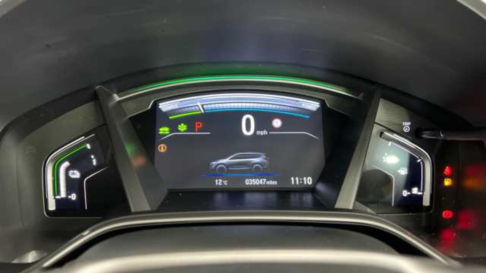 Honda CR-V Hybrid 2.0 h i-MMD SR SUV 5dr Petrol Hybrid eCVT 4WD Euro 6 (s/s) (184 ps) 