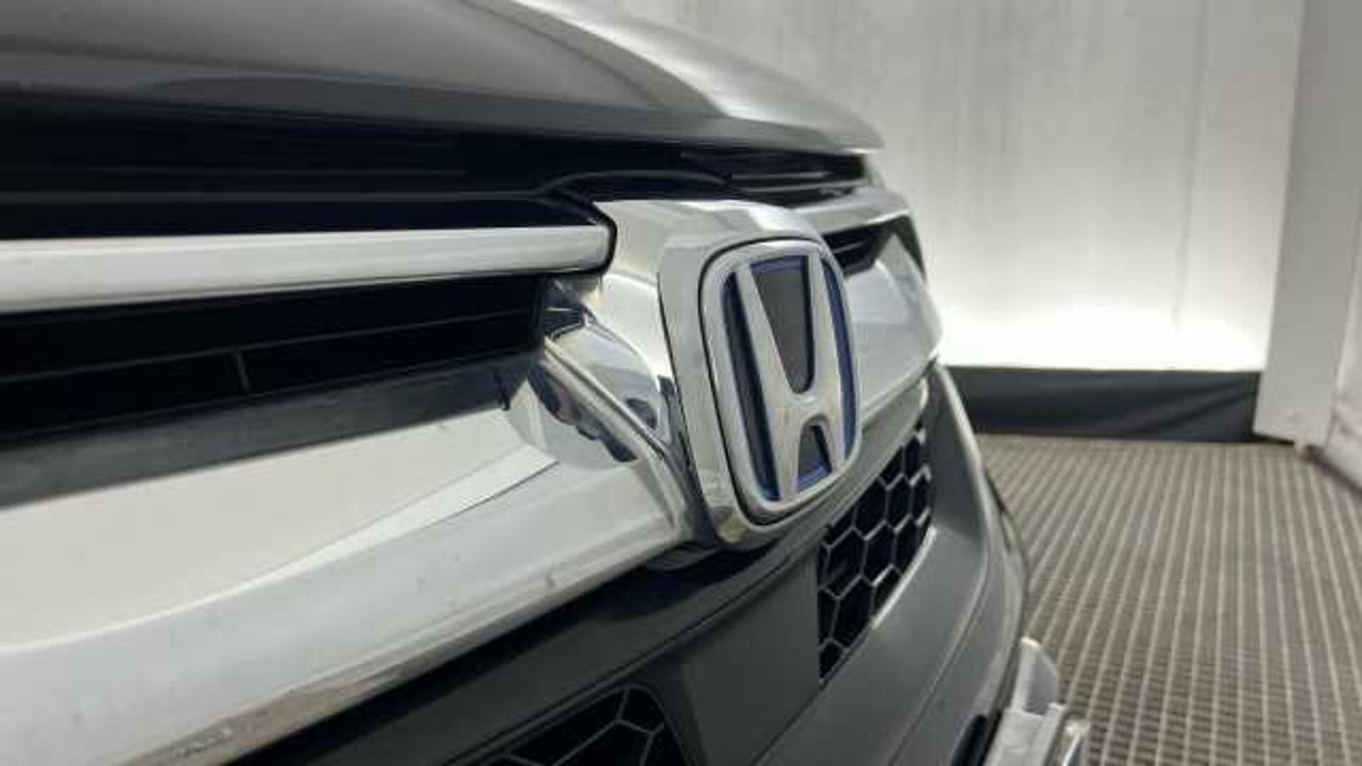 Honda CR-V Hybrid 2.0 h i-MMD SR SUV 5dr Petrol Hybrid eCVT 4WD Euro 6 (s/s) (184 ps) 