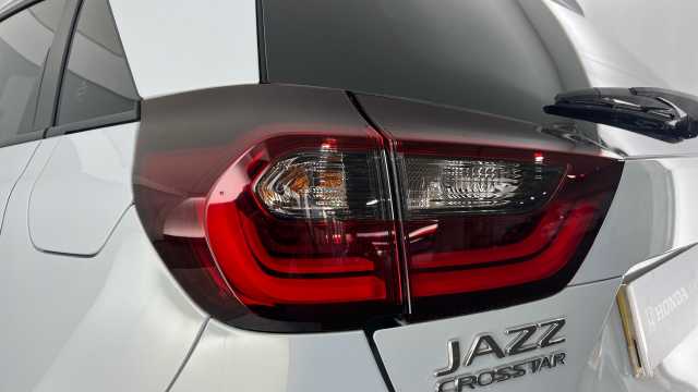 Honda Jazz Hybrid 1.5 h i-MMD Crosstar Advance Hatchback 5dr Petrol Hybrid eCVT Euro 6 (s/s) (122 