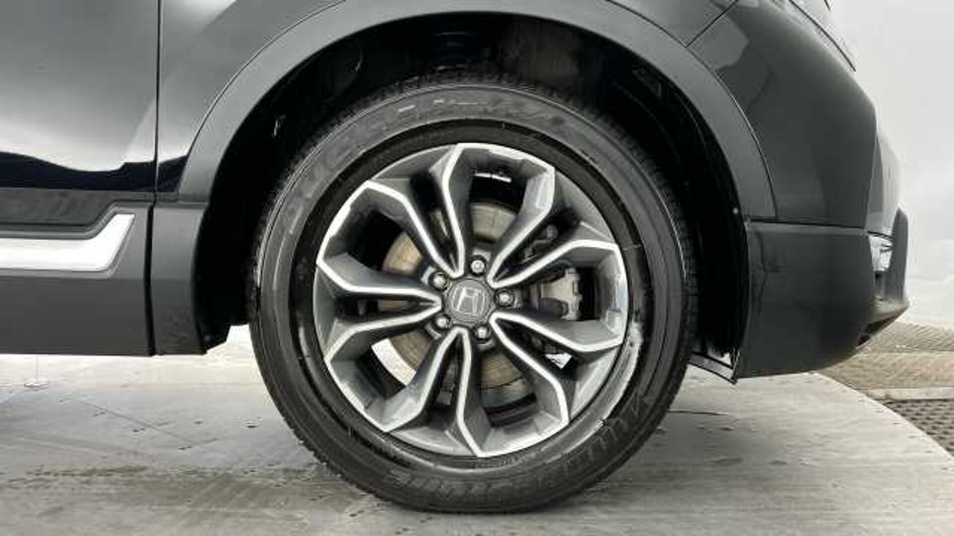 Honda CR-V Hybrid 2.0 h i-MMD SR SUV 5dr Petrol Hybrid eCVT Euro 6 (s/s) (184 ps) 