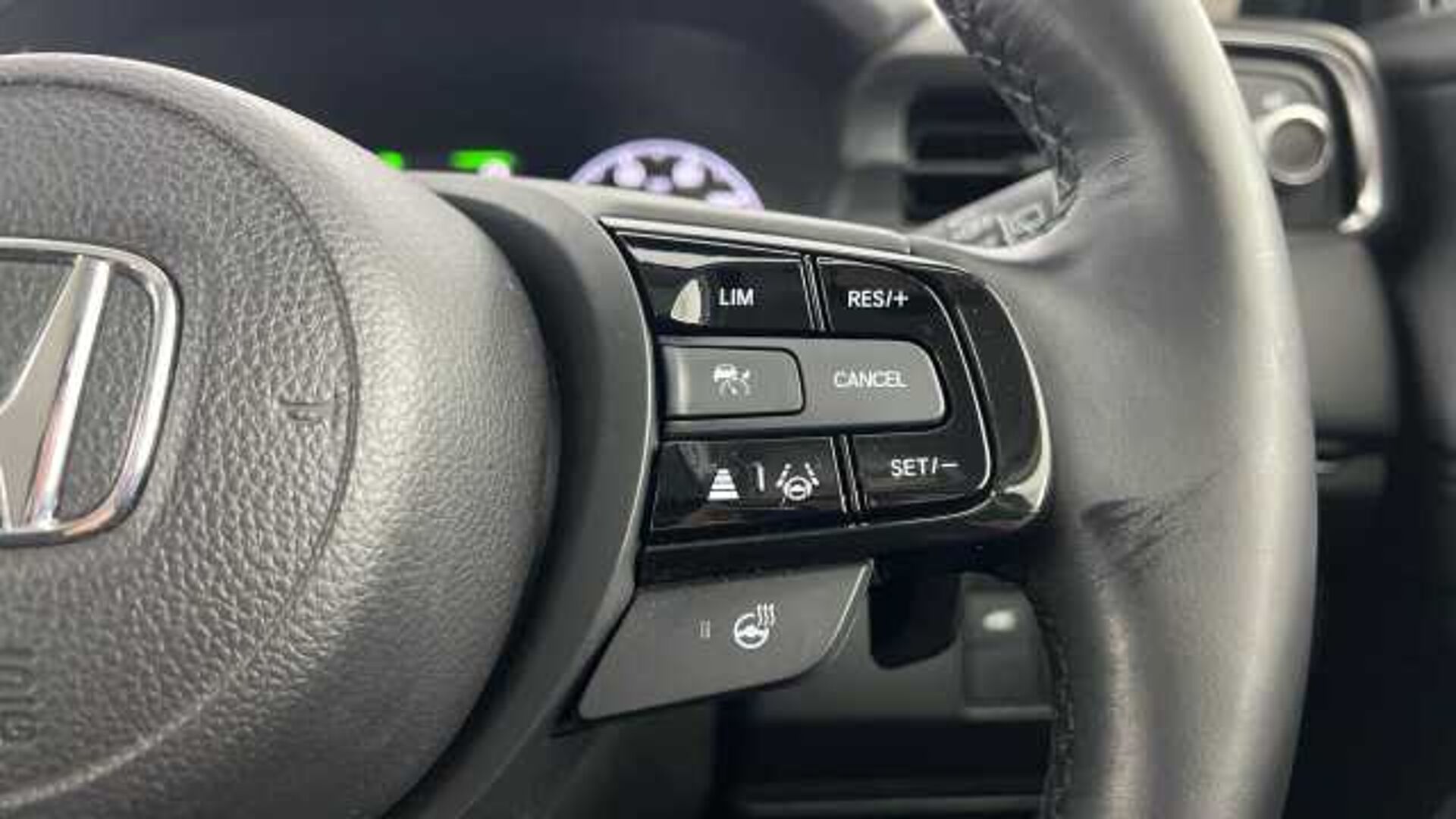 Honda HR-V Hybrid 1.5 h i-MMD Advance SUV 5dr Petrol Hybrid CVT Euro 6 (s/s) (131 ps) 