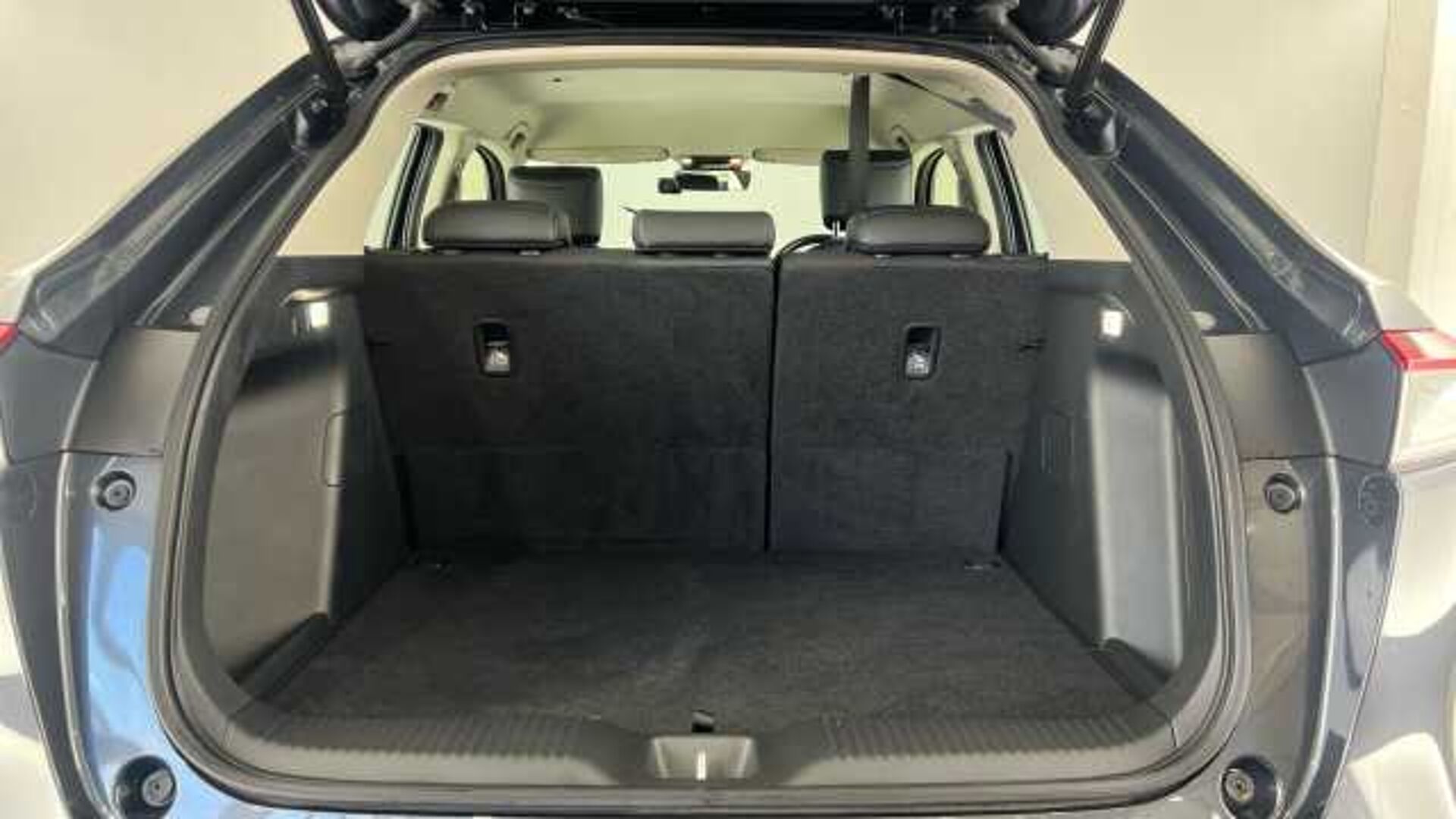 Honda HR-V Hybrid 1.5 h i-MMD Advance SUV 5dr Petrol Hybrid CVT Euro 6 (s/s) (131 ps) 