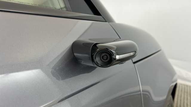 Honda e 35.5kWh Advance Hatchback 5dr Electric Auto (17in Alloy) (154 ps) 