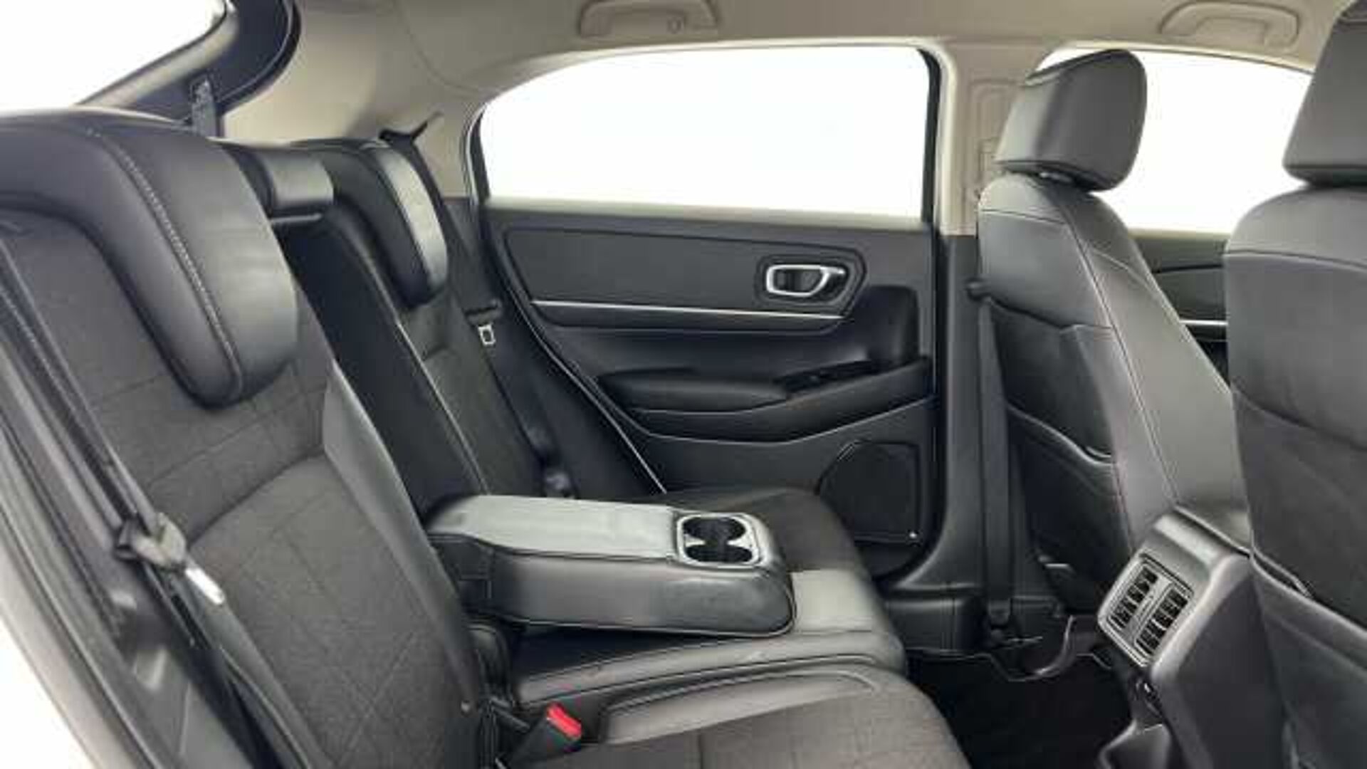 Honda HR-V Hybrid 1.5 h i-MMD Advance SUV 5dr Petrol Hybrid CVT Euro 6 (s/s) (131 ps) 