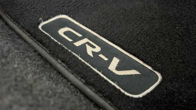 Honda CR-V Hybrid 2.0 h i-MMD SE SUV 5dr Petrol Hybrid eCVT 4WD Euro 6 (s/s) (184 ps) 