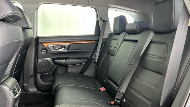 Honda CR-V Hybrid 2.0 h i-MMD SR SUV 5dr Petrol Hybrid eCVT Euro 6 (s/s) (184 ps) 