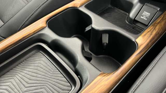 Honda CR-V Hybrid 2.0 h i-MMD SR SUV 5dr Petrol Hybrid eCVT Euro 6 (s/s) (184 ps) 