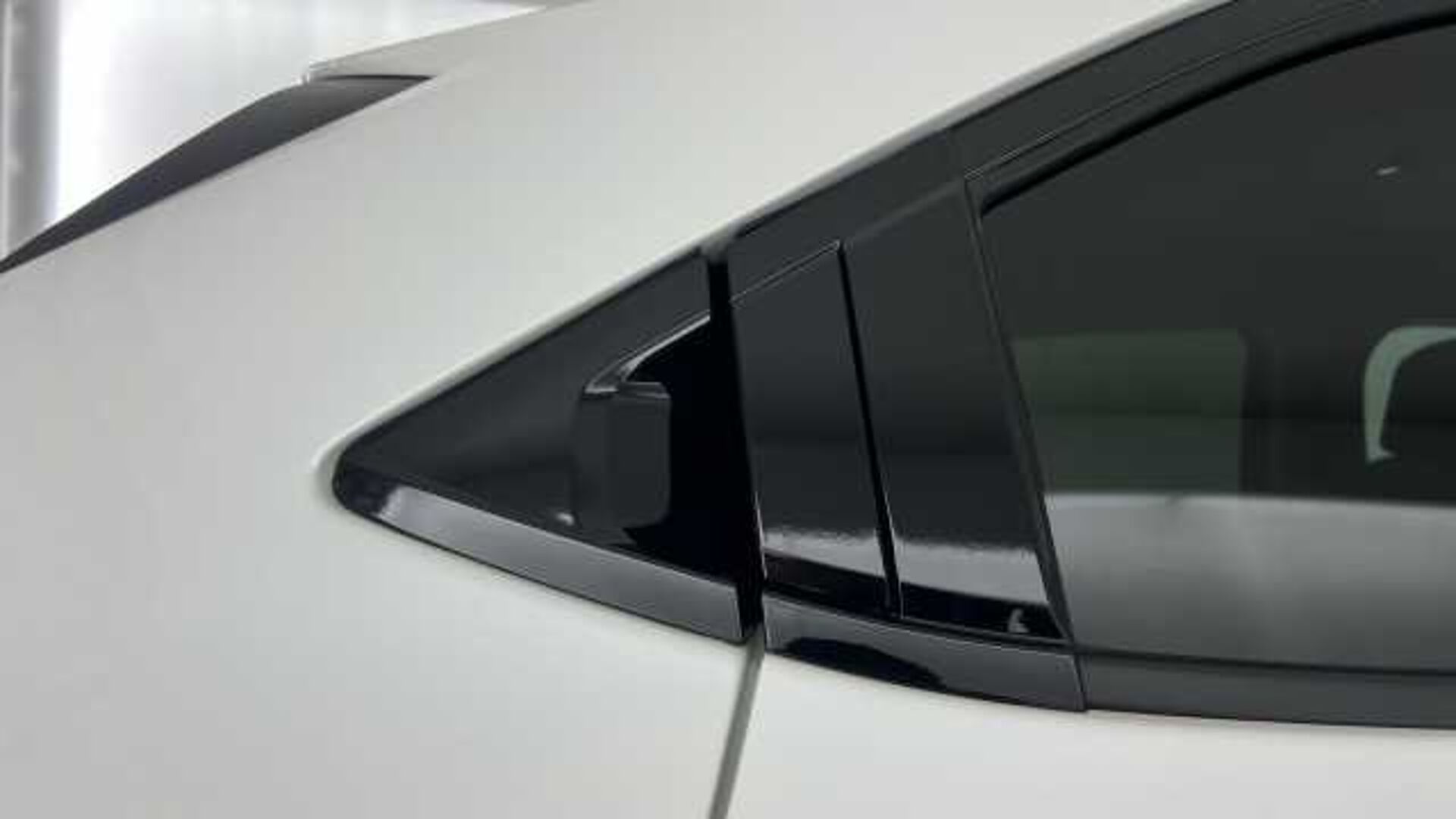 Honda e:Ny1 68.8kWh Elegance SUV 5dr Electric Auto (204 ps) 