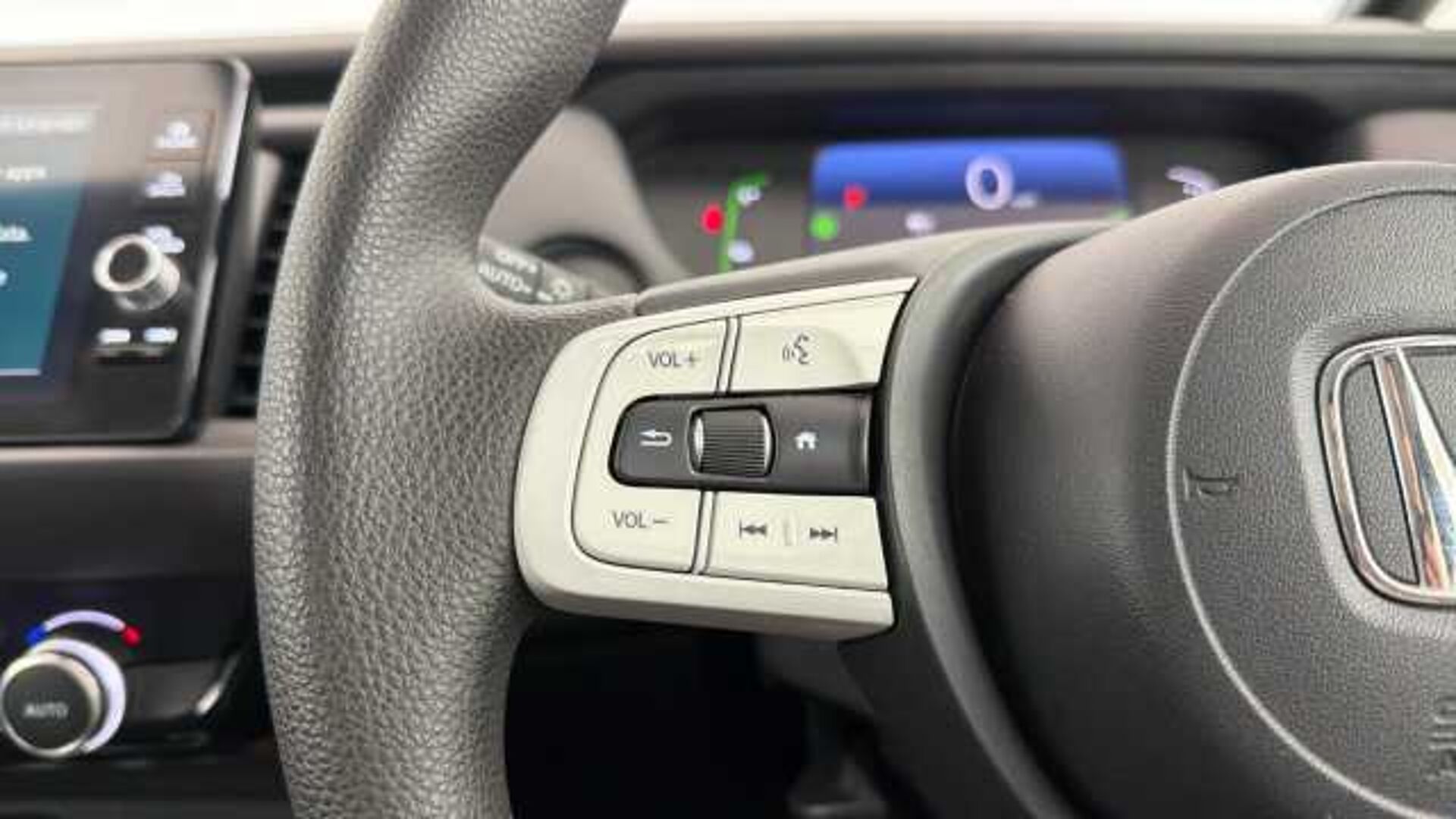 Honda Jazz Hybrid 1.5 h i-MMD SR Hatchback 5dr Petrol Hybrid eCVT Euro 6 (s/s) (109 ps) 