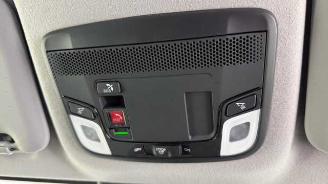 Honda Jazz Hybrid 1.5 h i-MMD Crosstar EX Hatchback 5dr Petrol Hybrid eCVT Euro 6 (s/s) (109 ps) 