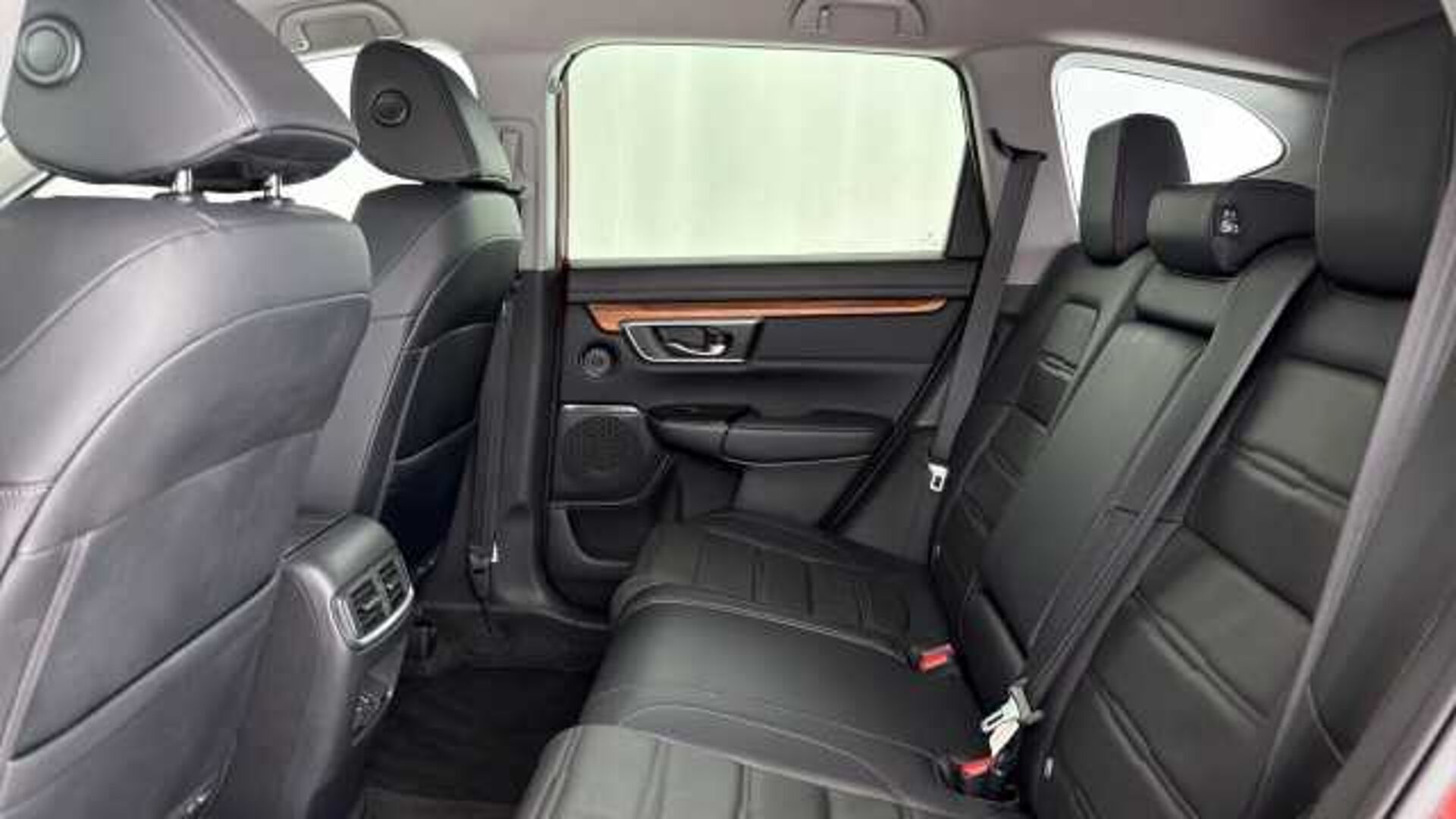Honda CR-V Hybrid 2.0 h i-MMD SR SUV 5dr Petrol Hybrid eCVT 4WD Euro 6 (s/s) (184 ps) 