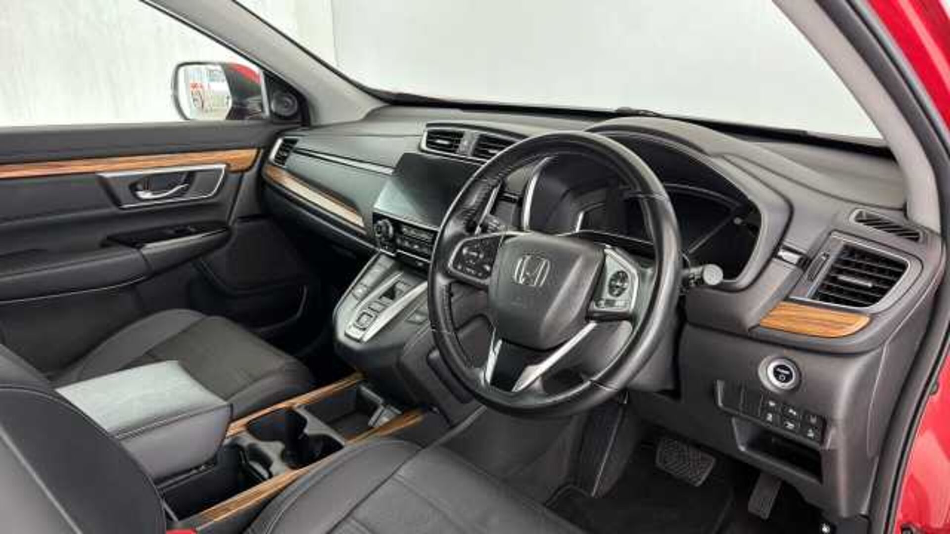 Honda CR-V Hybrid 2.0 h i-MMD SR SUV 5dr Petrol Hybrid eCVT 4WD Euro 6 (s/s) (184 ps) 