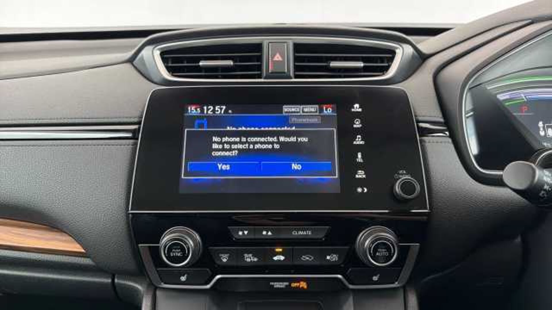 Honda CR-V Hybrid 2.0 h i-MMD SR SUV 5dr Petrol Hybrid eCVT 4WD Euro 6 (s/s) (184 ps) 