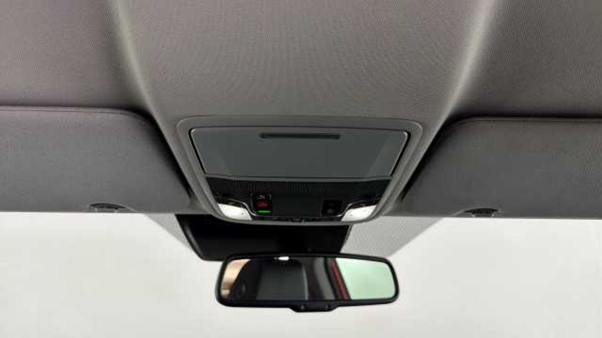 Honda CR-V Hybrid 2.0 h i-MMD SR SUV 5dr Petrol Hybrid eCVT 4WD Euro 6 (s/s) (184 ps) 