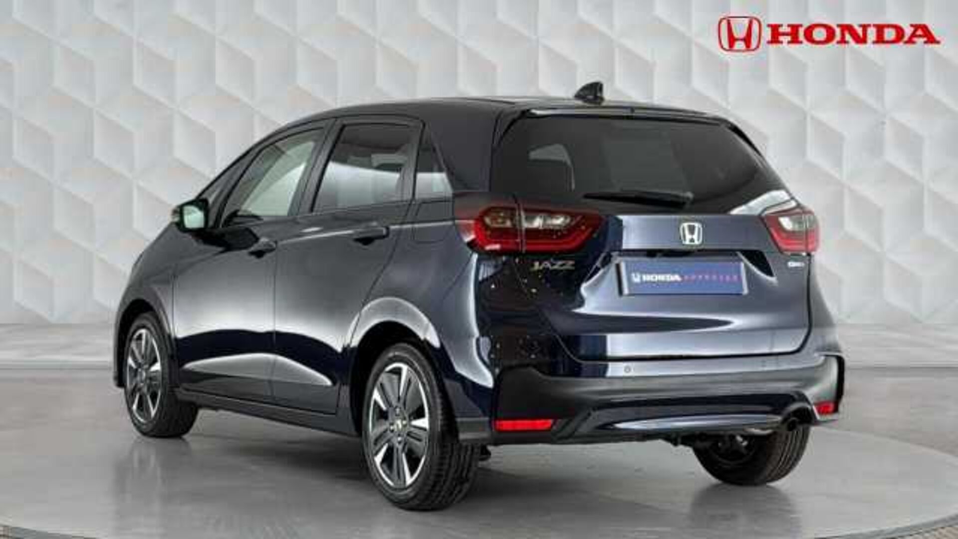 Honda Jazz Hybrid 1.5 h i-MMD Advance Hatchback 5dr Petrol Hybrid eCVT Euro 6 (s/s) (122 ps) 