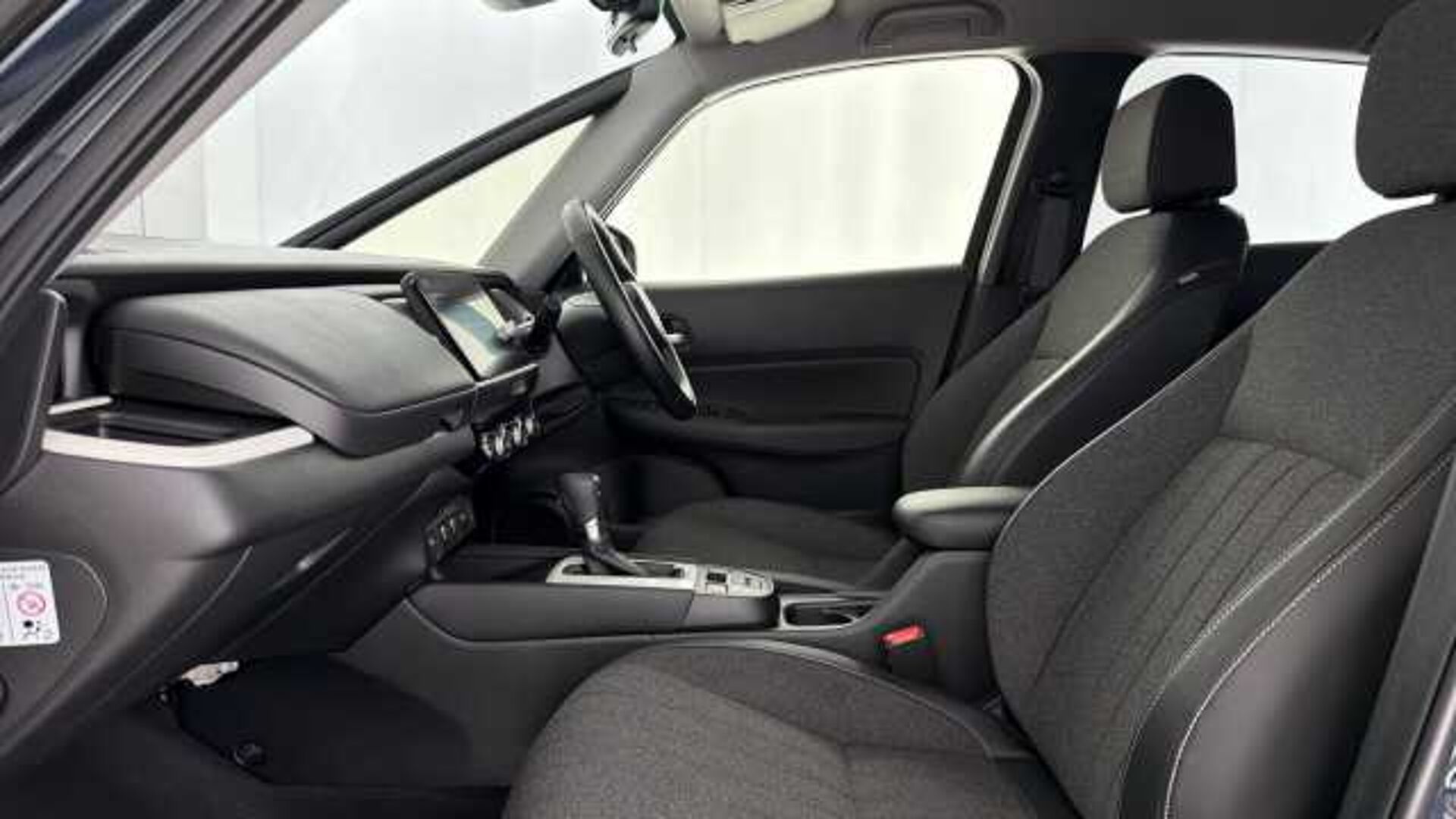 Honda Jazz Hybrid 1.5 h i-MMD Advance Hatchback 5dr Petrol Hybrid eCVT Euro 6 (s/s) (122 ps) 