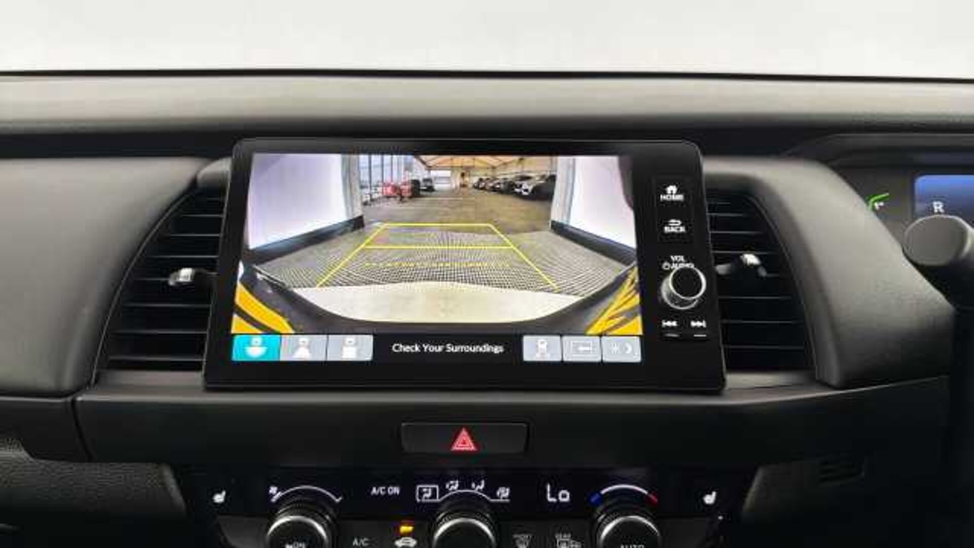 Honda Jazz Hybrid 1.5 h i-MMD Advance Hatchback 5dr Petrol Hybrid eCVT Euro 6 (s/s) (122 ps) 