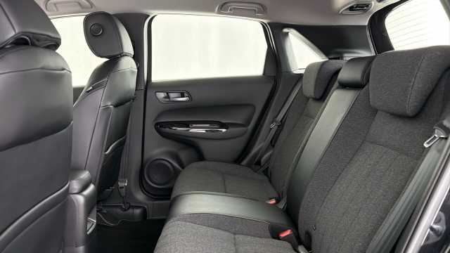 Honda Jazz Hybrid 1.5 h i-MMD SR Hatchback 5dr Petrol Hybrid eCVT Euro 6 (s/s) (109 ps) 