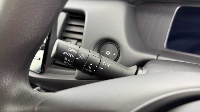 Honda Jazz Hybrid 1.5 h i-MMD SR Hatchback 5dr Petrol Hybrid eCVT Euro 6 (s/s) (109 ps) 