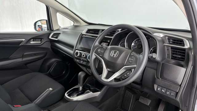 Honda Jazz 1.3 i-VTEC SE Navi Hatchback 5dr Petrol CVT Euro 6 (s/s) (102 ps) 