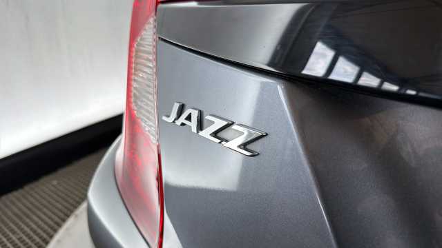Honda Jazz 1.3 i-VTEC SE Navi Hatchback 5dr Petrol CVT Euro 6 (s/s) (102 ps) 