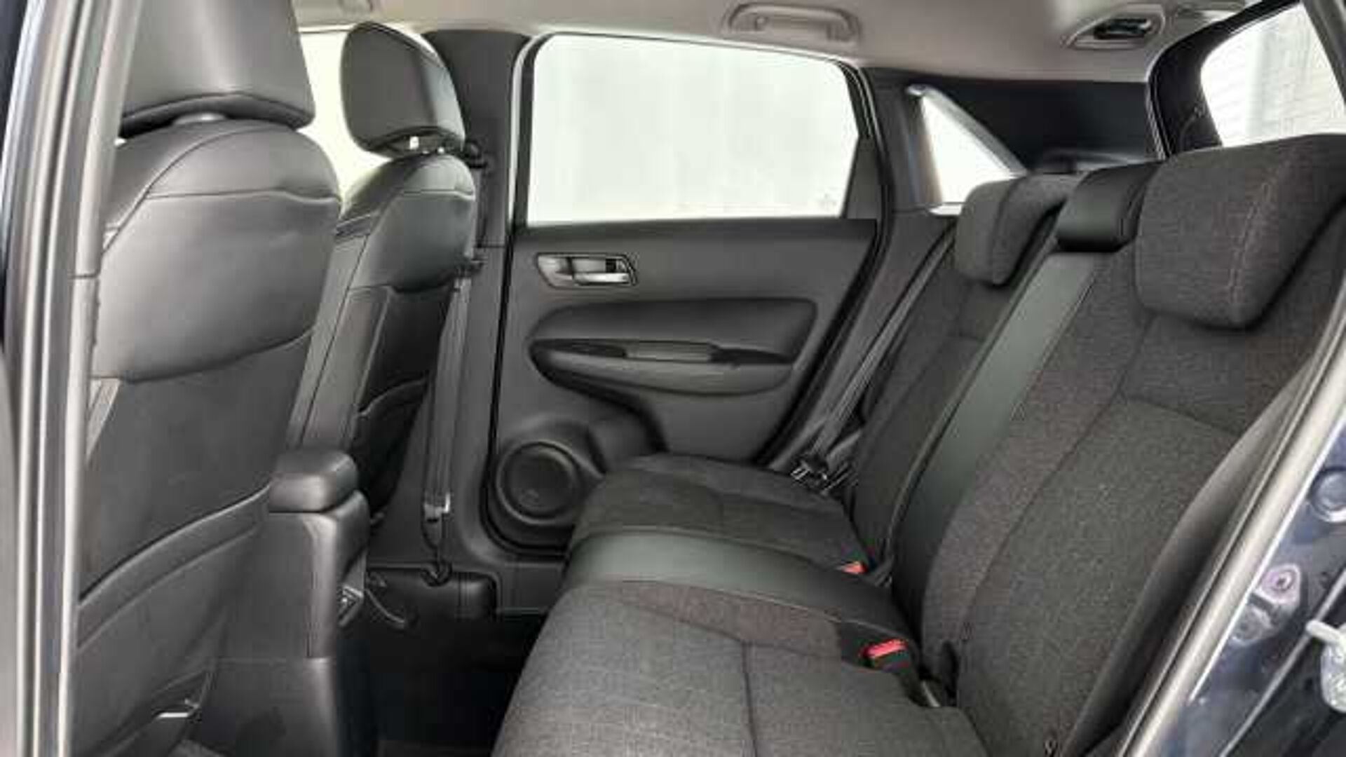 Honda Jazz Hybrid 1.5 h i-MMD Advance Hatchback 5dr Petrol Hybrid eCVT Euro 6 (s/s) (122 ps) 