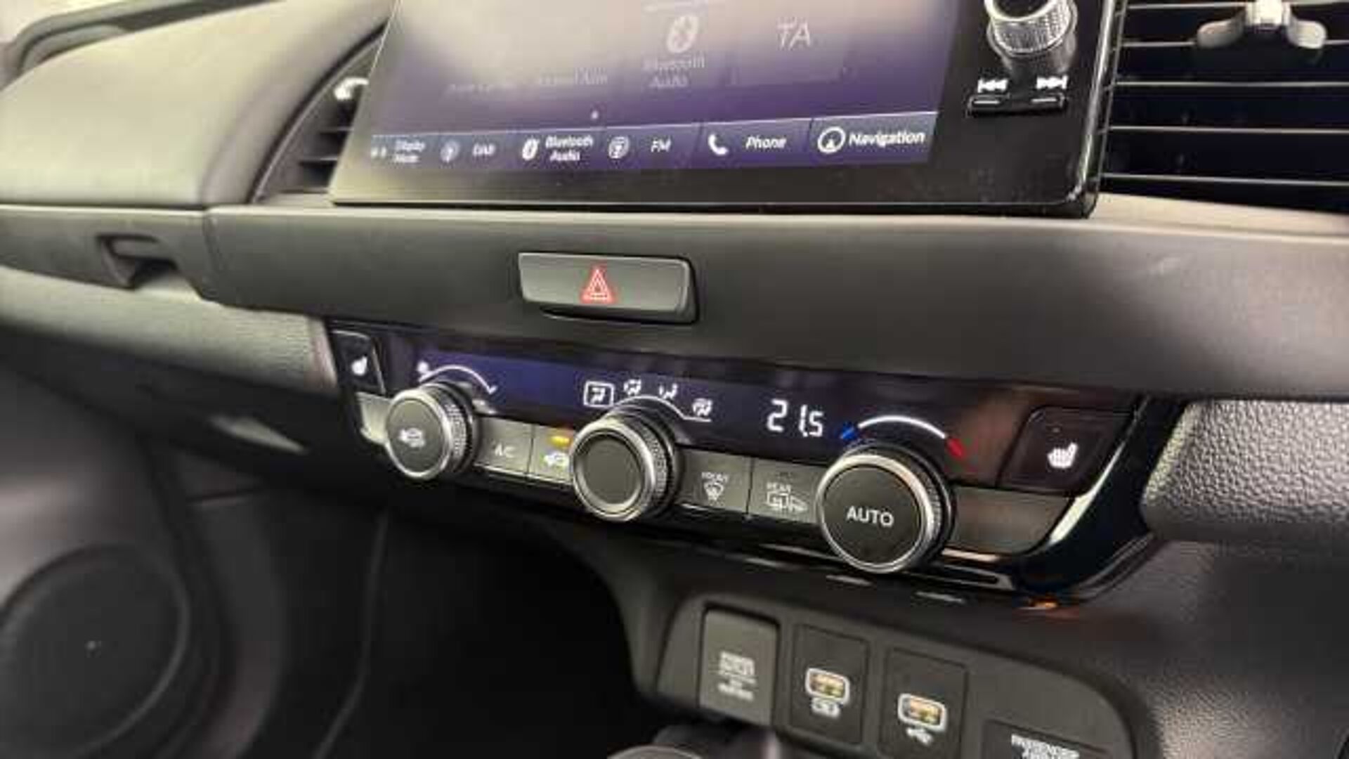Honda Jazz Hybrid 1.5 h i-MMD Advance Hatchback 5dr Petrol Hybrid eCVT Euro 6 (s/s) (122 ps) 
