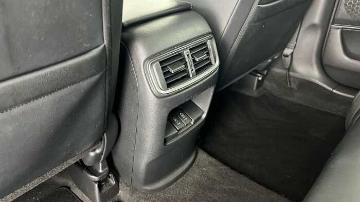 Honda CR-V Hybrid 2.0 h i-MMD SR SUV 5dr Petrol Hybrid eCVT 4WD Euro 6 (s/s) (184 ps) 