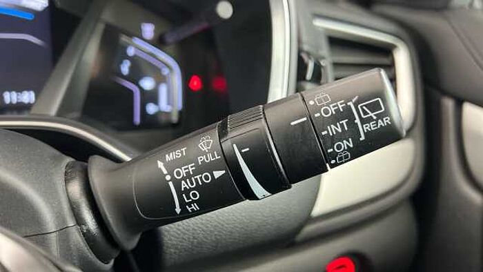 Honda CR-V Hybrid 2.0 h i-MMD SR SUV 5dr Petrol Hybrid eCVT 4WD Euro 6 (s/s) (184 ps) 