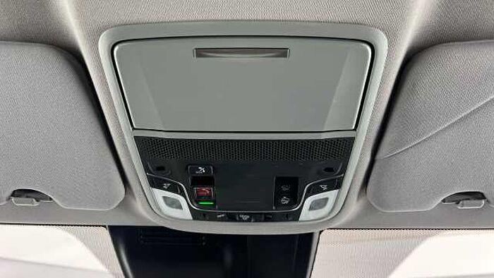 Honda CR-V Hybrid 2.0 h i-MMD SR SUV 5dr Petrol Hybrid eCVT 4WD Euro 6 (s/s) (184 ps) 