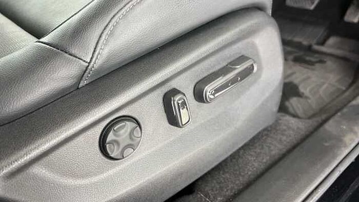 Honda CR-V Hybrid 2.0 h i-MMD EX SUV 5dr Petrol Hybrid eCVT 4WD Euro 6 (s/s) (184 ps) 