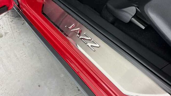 Honda Jazz Hybrid 1.5 h i-MMD Crosstar EX Hatchback 5dr Petrol Hybrid eCVT Euro 6 (s/s) (109 ps) 