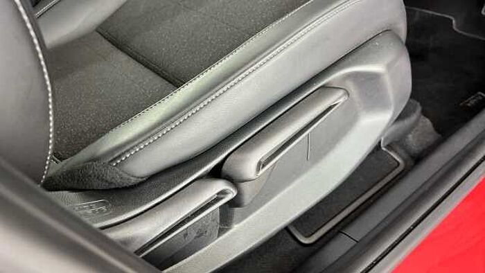 Honda HR-V Hybrid 1.5 h i-MMD Advance SUV 5dr Petrol Hybrid CVT Euro 6 (s/s) (131 ps) 