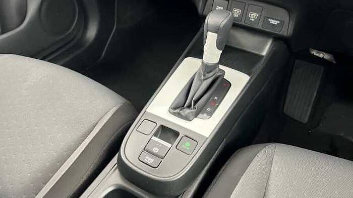Honda Jazz Hybrid 1.5 h i-MMD Elegance Hatchback 5dr Petrol Hybrid eCVT Euro 6 (s/s) (122 ps) 