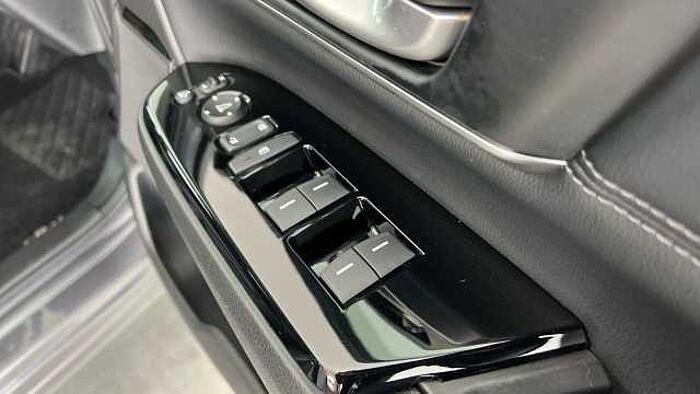 Honda CR-V Hybrid 2.0 h i-MMD SR SUV 5dr Petrol Hybrid eCVT Euro 6 (s/s) (184 ps) 