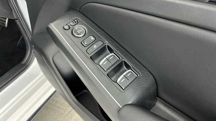 Honda Civic Hybrid 2.0 h i-MMD Advance Hatchback 5dr Petrol Hybrid eCVT Euro 6 (s/s) (184 ps) 