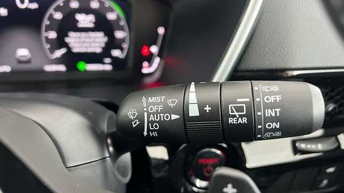 Honda CR-V Hybrid 2.0 17.7kWh Advance Tech SUV 5dr Petrol Plug-in Hybrid eCVT Euro 6 (s/s) (184 ps 