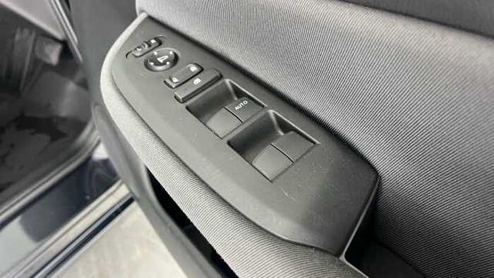 Honda Jazz Hybrid 1.5 h i-MMD SE Hatchback 5dr Petrol Hybrid eCVT Euro 6 (s/s) (109 ps) 