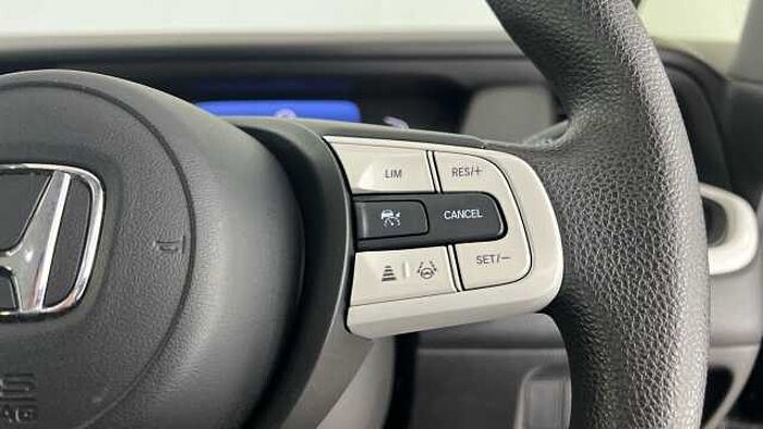 Honda Jazz Hybrid 1.5 h i-MMD SE Hatchback 5dr Petrol Hybrid eCVT Euro 6 (s/s) (109 ps) 