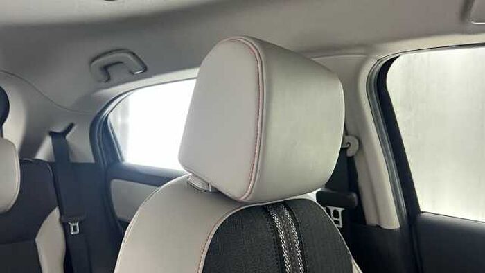 Honda HR-V Hybrid 1.5 h i-MMD Advance Style SUV 5dr Petrol Hybrid CVT Euro 6 (s/s) (131 ps) 