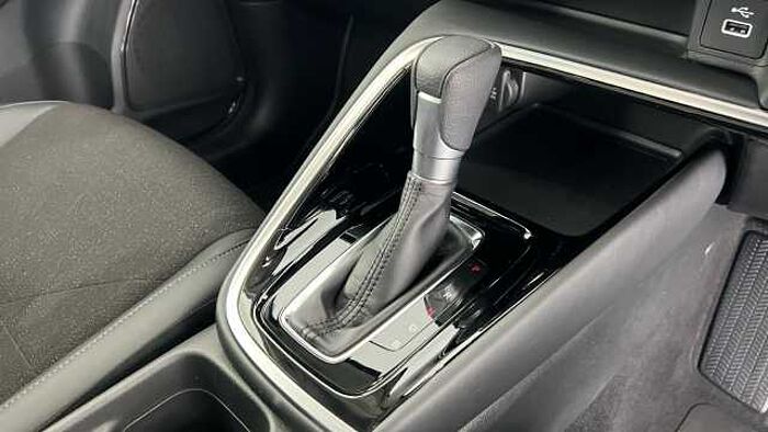 Honda HR-V Hybrid 1.5 h i-MMD Advance SUV 5dr Petrol Hybrid CVT Euro 6 (s/s) (131 ps) 