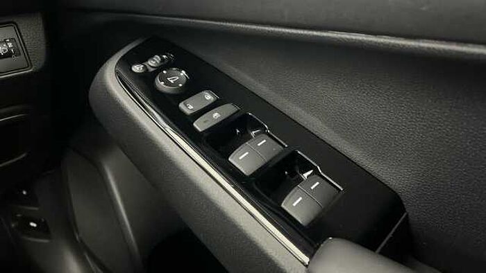 Honda HR-V Hybrid 1.5 h i-MMD Advance SUV 5dr Petrol Hybrid CVT Euro 6 (s/s) (131 ps) 