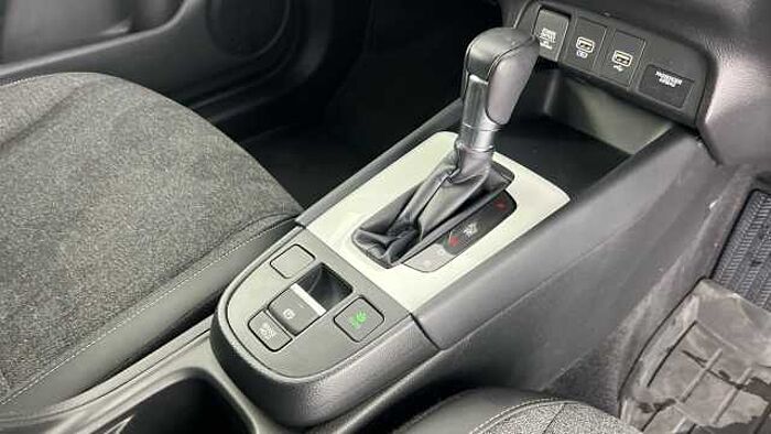 Honda Jazz Hybrid 1.5 h i-MMD Advance Hatchback 5dr Petrol Hybrid eCVT Euro 6 (s/s) (122 ps) 