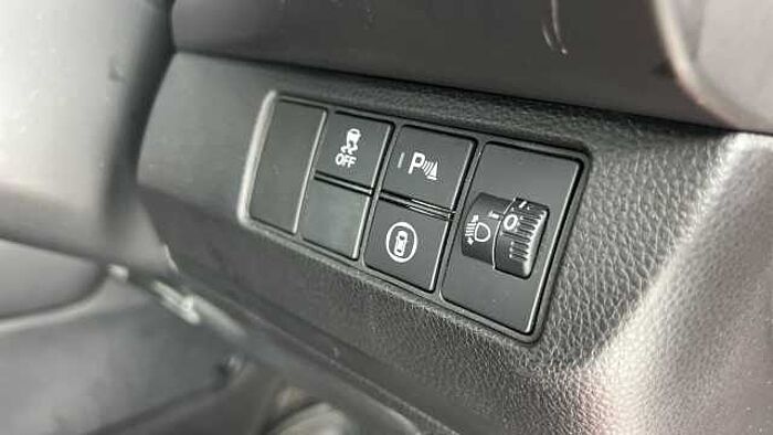 Honda HR-V Hybrid 1.5 h i-MMD Elegance SUV 5dr Petrol Hybrid CVT Euro 6 (s/s) (131 ps) 