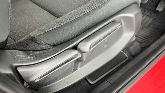 Honda HR-V Hybrid 1.5 h i-MMD Elegance SUV 5dr Petrol Hybrid CVT Euro 6 (s/s) (131 ps) 